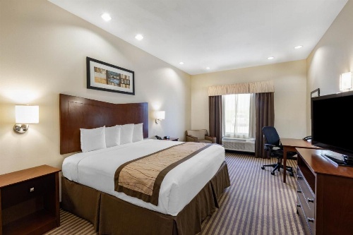 Baymont by Wyndham Victoria image 19